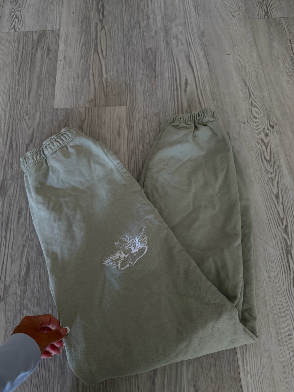 Boys lie sweats